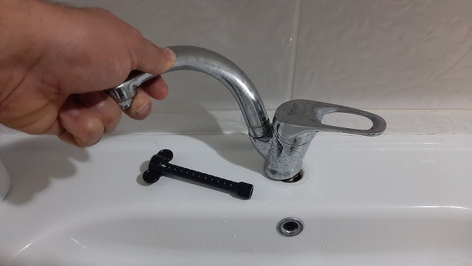 Lavabo altı bağlantı kontrolü